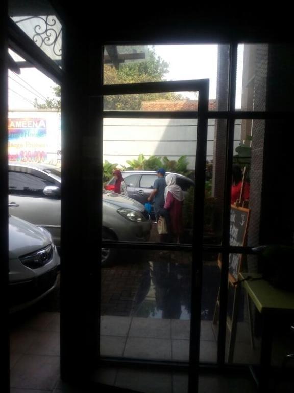 Zameena Guest House Cimahi Zewnętrze zdjęcie